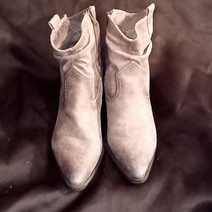 Naturalizer Slouch Ankle Boots, Womens Size 8 in Gray.